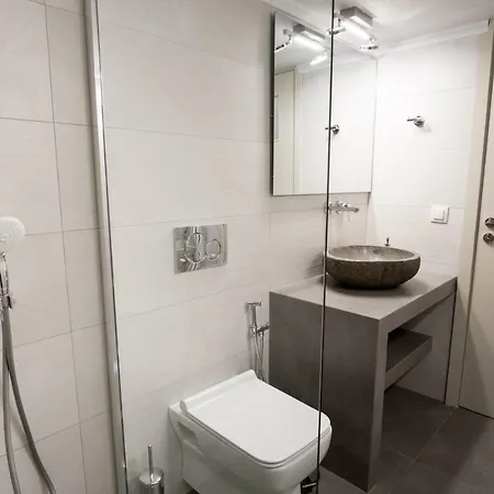 Апартаменты Comfy Of 104 M² Near Metro! Афины