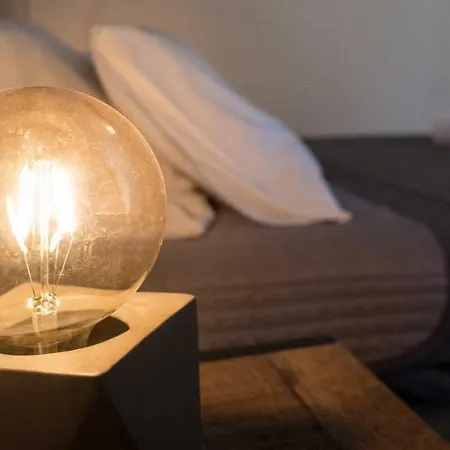 Comfy Of 104 M² Near Metro! Athens