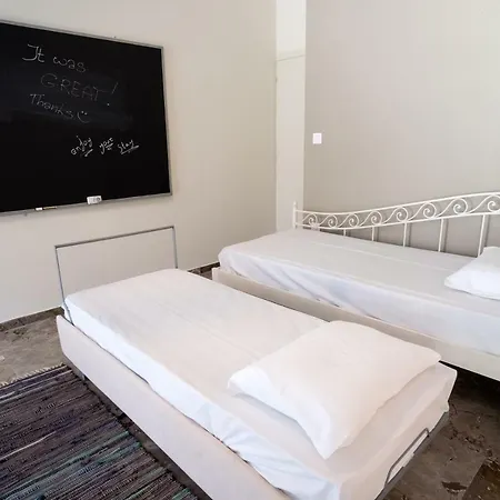 Apartment Comfy Of 104 M² Near Metro! Athens