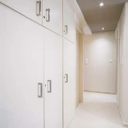Apartment Comfy Of 104 M² Near Metro! Athens